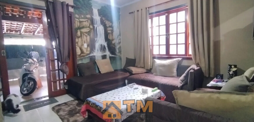 EXCELENTE CASA NA QD 204 DO BAIRRO RESIDENCIAL OESTE EM SÃO SEBASTIÃO/DF.