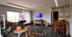 LOJA E CASA EM PONTO COMERCIAL, LOTE DE 430 M2. LOJA TODA NA LAJE E COM 2 BANHEIROS. PARTE SUPERIOR DA LOJA TEM UMA KITNET COM UM QUARTO, BANHEIRO, COZINHA E SALA INTEGRADA FALTANDO ACABAMENTO.