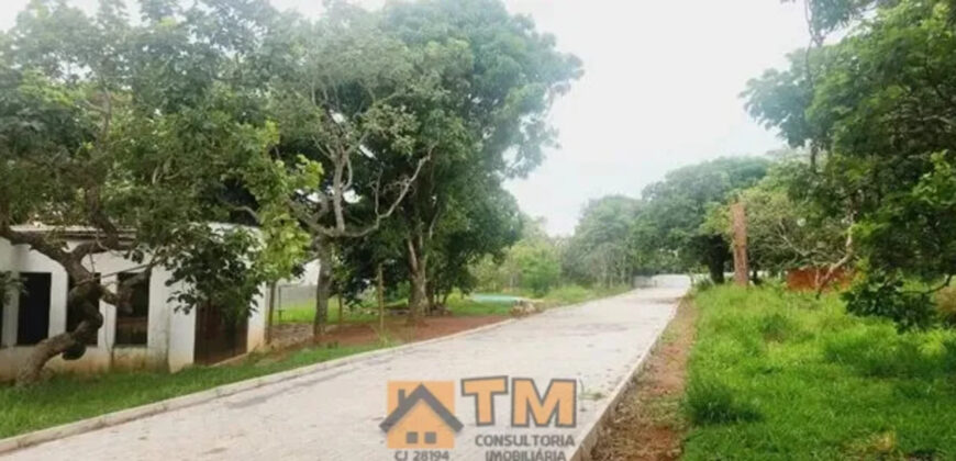 Excelente Lote com 338 Metros, Condomínio Gavea Bonita, em Frente ao Condominio Parque dos Mirantes, Região do Tororo, no Jardim Botânico/DF.
