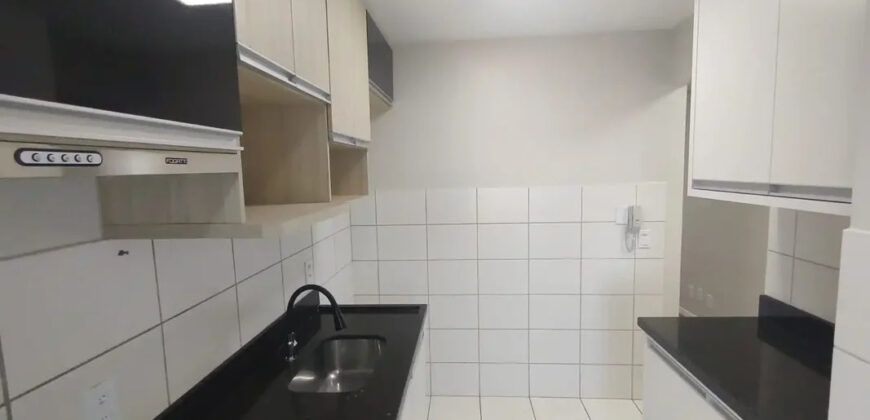 O CONDOMÍNIO JARDINS DAS ACÁCIAS POSSUI UMA EXCELENTE LOCALIZAÇÃO, PRÓXIMO A MERCADOS, FARMÁCIAS, POSTOS DE GASOLINA E PADARIAS, CONTA COM PORTARIA E RONDA 24HRS, E OFERECE CONFORTO E LAZER NOS PLAYGROUNDS PARA CRIANÇAS, CHURRASQUEIRA, QUADRA ESPORTIVA E SALA DE JOGOS.