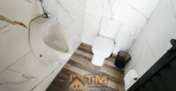 IMAGINE MORAR EM UMA CASA DE ALTO PADRÃO NO CONDOMÍNIO QUINTA DOS IPÊS, LOCALIZADO NO TRANQUILO BAIRRO JARDIM BOTÂNICO, EM BRASÍLIA. COM 3 DORMITÓRIOS, SENDO 2 SUÍTES, ESTE IMÓVEL COMBINA CONFORTO, PRATICIDADE E UM ESTILO DE VIDA SOFISTICADO, PERFEITO PARA QUEM BUSCA ESPAÇO E QUALIDADE DE VIDA PERTO DO OURO VERMELHO II.