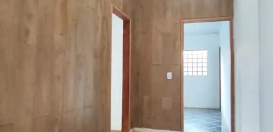 CASA COM 4 QUARTOS, NO BAIRRO MORRO DA CRUZ EM SÃO SEBASTIÃO DF. LOTE DE 400 METROS, PRÓXIMO A CHÁCARA DA ESCOLA MASTER.