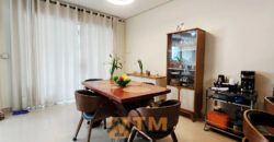 IMAGINE MORAR EM UMA CASA DE ALTO PADRÃO NO CONDOMÍNIO QUINTA DOS IPÊS, LOCALIZADO NO TRANQUILO BAIRRO JARDIM BOTÂNICO, EM BRASÍLIA. COM 3 DORMITÓRIOS, SENDO 2 SUÍTES, ESTE IMÓVEL COMBINA CONFORTO, PRATICIDADE E UM ESTILO DE VIDA SOFISTICADO, PERFEITO PARA QUEM BUSCA ESPAÇO E QUALIDADE DE VIDA PERTO DO OURO VERMELHO II.