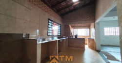 CASA COM 4 QUARTOS, NO BAIRRO MORRO DA CRUZ EM SÃO SEBASTIÃO DF. LOTE DE 400 METROS, PRÓXIMO A CHÁCARA DA ESCOLA MASTER.