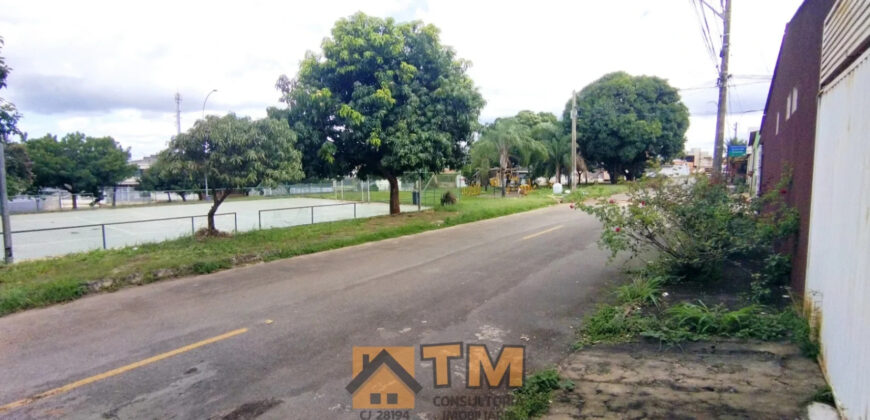 EXCELENTE CASA NA QD 204 DO BAIRRO RESIDENCIAL OESTE EM SÃO SEBASTIÃO/DF.