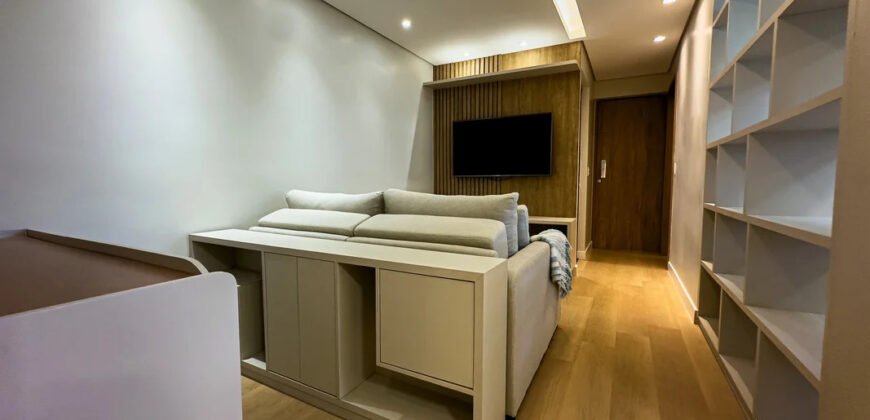 Descubra um aconchegante apartamento totalmente decorado para você, todo com mobília nova. Uma linda vista, bem localizado, oferece o equilíbrio perfeito entre conforto e praticidade para seu estilo de vida, em uma das melhores quadras da Asa Norte, SQN 314, em Brasília/DF.