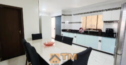 MARAVILHOSO SOBRADO COM FINO ACABAMENTO, COM ARMÁRIOS PLANEJADOS, PORCELANATO, COM 2 LAJES, ESTRUTURA PARA MAIS 1 ANDAR, NO BAIRRO RESIDENCIAL VITÓRIA, EM SÃO SEBASTIÃO/DF.