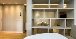 Descubra um aconchegante apartamento totalmente decorado para você, todo com mobília nova. Uma linda vista, bem localizado, oferece o equilíbrio perfeito entre conforto e praticidade para seu estilo de vida, em uma das melhores quadras da Asa Norte, SQN 314, em Brasília/DF.