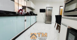 MARAVILHOSO SOBRADO COM FINO ACABAMENTO, COM ARMÁRIOS PLANEJADOS, PORCELANATO, COM 2 LAJES, ESTRUTURA PARA MAIS 1 ANDAR, NO BAIRRO RESIDENCIAL VITÓRIA, EM SÃO SEBASTIÃO/DF.