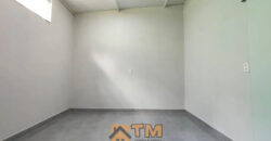 EXCELENTE CASA, NOVA, MODERNA, NO BAIRRO MORRO DA CRUZ, EM UM PEQUENO CONDOMINIO, TOTALMENTE FECHADO, EM SÃO SEBASTIÃO/DF.