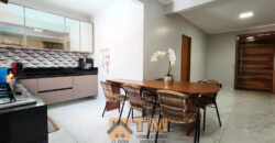 MARAVILHOSO SOBRADO COM 4 QUARTOS, SUITES, FINO ACABAMENTO, COM ARMÁRIOS PLANEJADOS, PORCELANATO, PISCINA, CHURRASQUEIRA, NO BAIRRO RESIDENCIAL OESTE, EM SÃO SEBASTIÃO/DF.