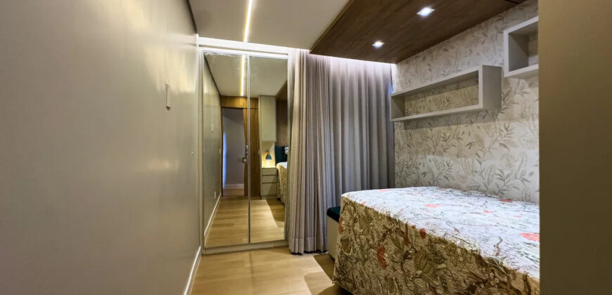 Descubra um aconchegante apartamento totalmente decorado para você, todo com mobília nova. Uma linda vista, bem localizado, oferece o equilíbrio perfeito entre conforto e praticidade para seu estilo de vida, em uma das melhores quadras da Asa Norte, SQN 314, em Brasília/DF.