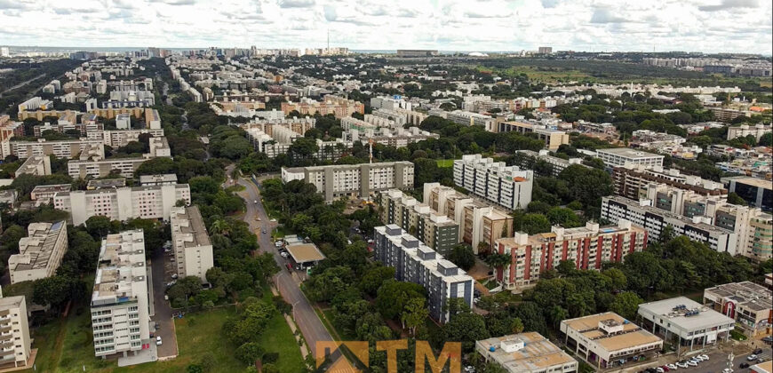 Descubra um aconchegante apartamento totalmente decorado para você, todo com mobília nova. Uma linda vista, bem localizado, oferece o equilíbrio perfeito entre conforto e praticidade para seu estilo de vida, em uma das melhores quadras da Asa Norte, SQN 314, em Brasília/DF.