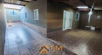 CASA COM 3 QUARTOS, MAIS UMA KIT, BEM LOCALIZADA, NO BAIRRO MORRO AZUL, ENTRADA DA CIDADE, EM SÃO SEBASTIÃO/DF.