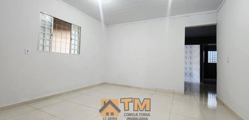 CASA COM 3 QUARTOS, MAIS UMA KIT, BEM LOCALIZADA, NO BAIRRO MORRO AZUL, ENTRADA DA CIDADE, EM SÃO SEBASTIÃO/DF.