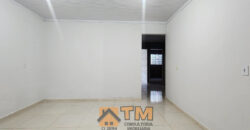 CASA COM 3 QUARTOS, MAIS UMA KIT, BEM LOCALIZADA, NO BAIRRO MORRO AZUL, ENTRADA DA CIDADE, EM SÃO SEBASTIÃO/DF.