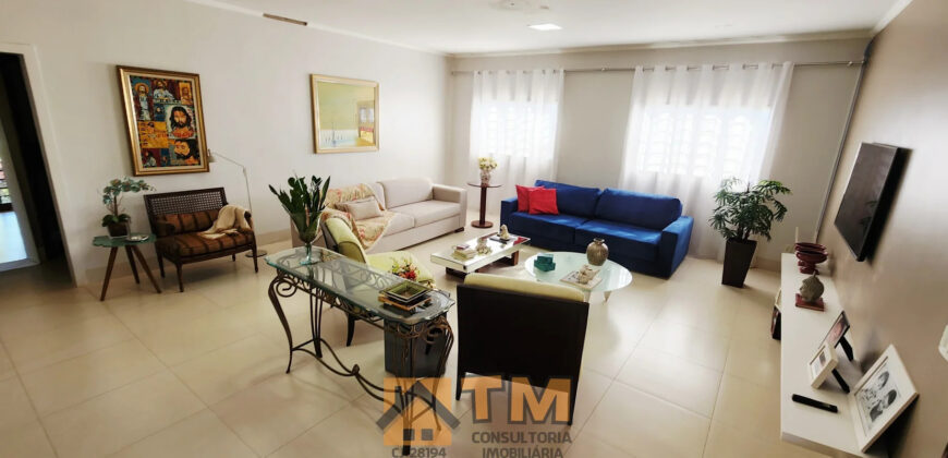 EXCELENTE CHACARA, COM LINDOS JARDINS, PARA QUEM BUSCA PAZ, TRANQUILADADE, LOCAL DE DESCANÇO, E CONTATO COM A NATUREZA, ALÉM DE UMA LINDA CASA PARA O CONFORTO DA FAMÍLIA.