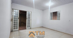 CASA COM 3 QUARTOS, MAIS UMA KIT, BEM LOCALIZADA, NO BAIRRO MORRO AZUL, ENTRADA DA CIDADE, EM SÃO SEBASTIÃO/DF.