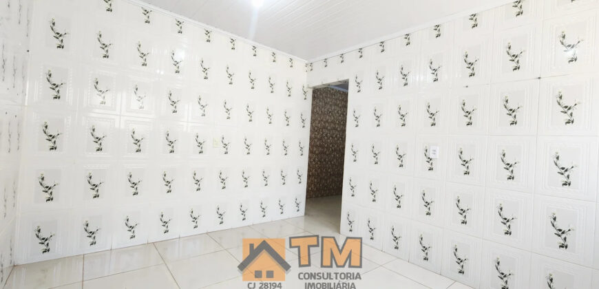 CASA COM 3 QUARTOS, MAIS UMA KIT, BEM LOCALIZADA, NO BAIRRO MORRO AZUL, ENTRADA DA CIDADE, EM SÃO SEBASTIÃO/DF.