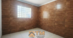 CASA COM 3 QUARTOS, MAIS UMA KIT, BEM LOCALIZADA, NO BAIRRO MORRO AZUL, ENTRADA DA CIDADE, EM SÃO SEBASTIÃO/DF.