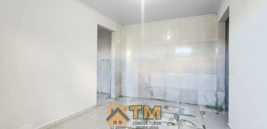 CASA COM 3 QUARTOS, MAIS UMA KIT, BEM LOCALIZADA, NO BAIRRO MORRO AZUL, ENTRADA DA CIDADE, EM SÃO SEBASTIÃO/DF.