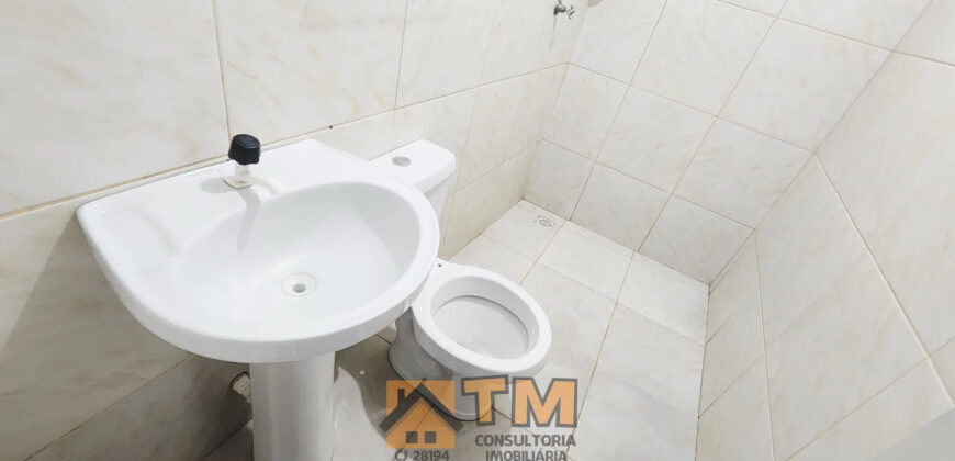 CASA COM 3 QUARTOS, MAIS UMA KIT, BEM LOCALIZADA, NO BAIRRO MORRO AZUL, ENTRADA DA CIDADE, EM SÃO SEBASTIÃO/DF.