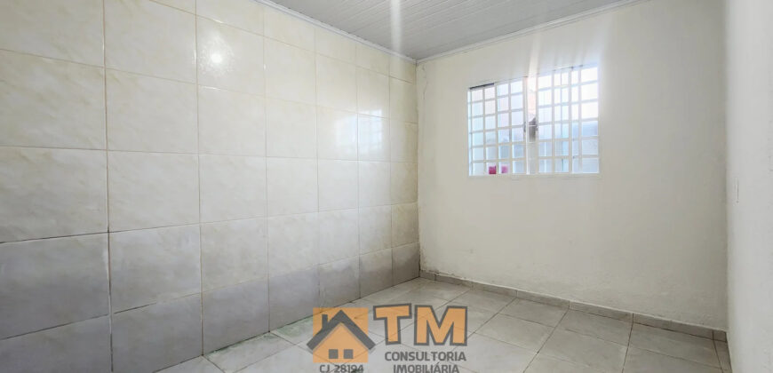 CASA COM 3 QUARTOS, MAIS UMA KIT, BEM LOCALIZADA, NO BAIRRO MORRO AZUL, ENTRADA DA CIDADE, EM SÃO SEBASTIÃO/DF.