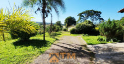 EXCELENTE CHACARA, COM LINDOS JARDINS, PARA QUEM BUSCA PAZ, TRANQUILADADE, LOCAL DE DESCANÇO, E CONTATO COM A NATUREZA, ALÉM DE UMA LINDA CASA PARA O CONFORTO DA FAMÍLIA.