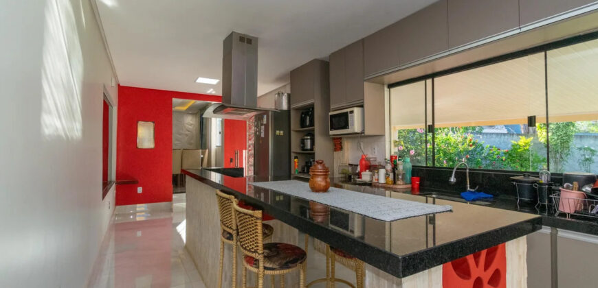 Casa com 4 Quartos, Lazer Completo e Spa no Condomínio Ouro do Itaipú – Jardim Botânico