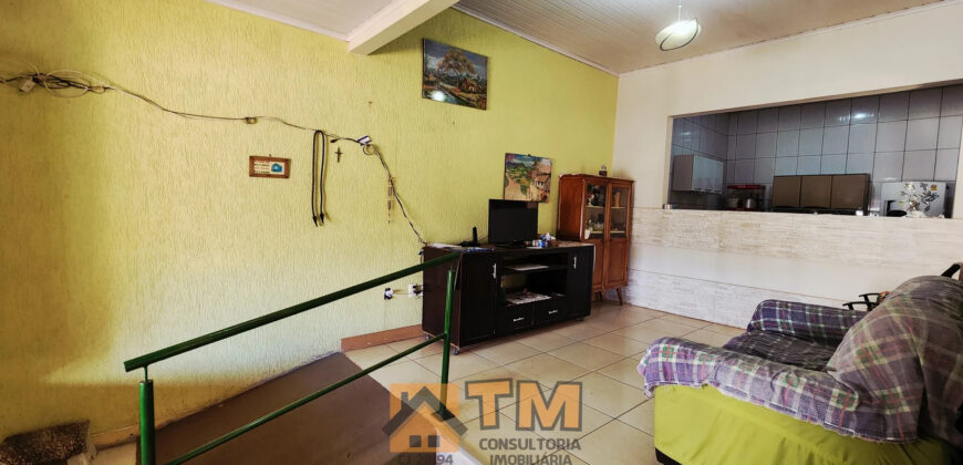 OPORTUNIDADE DE MORAR EM UMA DAS MELHORES LOCALIZAÇÕES DA CIDADE, BAIRRO CENTRO, PERTO DOS MELHORES COMERCIOS DA CIDADE, PROXIMA A PADARIA PAPIU, PERTO DE FARMACIA, PERTO DO VAREJÃO DA FARTURA, VALE A PENA CONHECER.