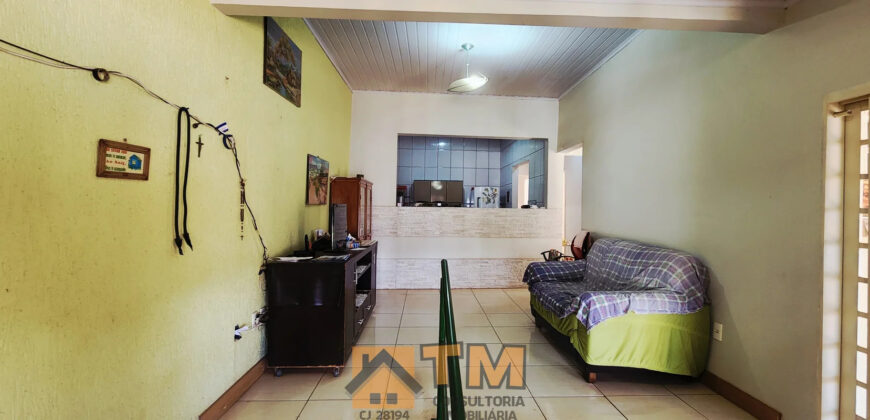 OPORTUNIDADE DE MORAR EM UMA DAS MELHORES LOCALIZAÇÕES DA CIDADE, BAIRRO CENTRO, PERTO DOS MELHORES COMERCIOS DA CIDADE, PROXIMA A PADARIA PAPIU, PERTO DE FARMACIA, PERTO DO VAREJÃO DA FARTURA, VALE A PENA CONHECER.