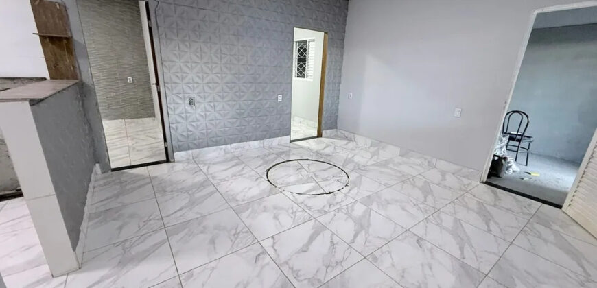 EXCELENTE CASA COM 2 QUARTOS, BAIRRO MORRO DA CRUZ, PERTO DA PRINCIPAL, SÃO SEBASTIÃO/DF.