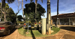 EXCELENTE CHACARA, COM LINDOS JARDINS, PARA QUEM BUSCA PAZ, TRANQUILADADE, LOCAL DE DESCANÇO, E CONTATO COM A NATUREZA, ALÉM DE UMA CASA PARA O CONFORTO FAMÍLIA.