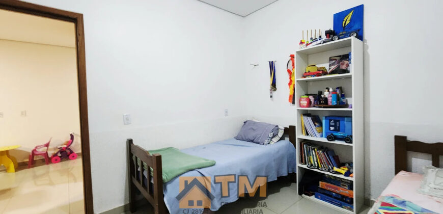 EXCELENTE CASA, TODA NA LAJE, COM ESTRUTURA PARA MAIS 1 PAVIMENTO, NO CONDOMINIO JARDIM BOTÂNICO DE BRASÍLIA/DF.