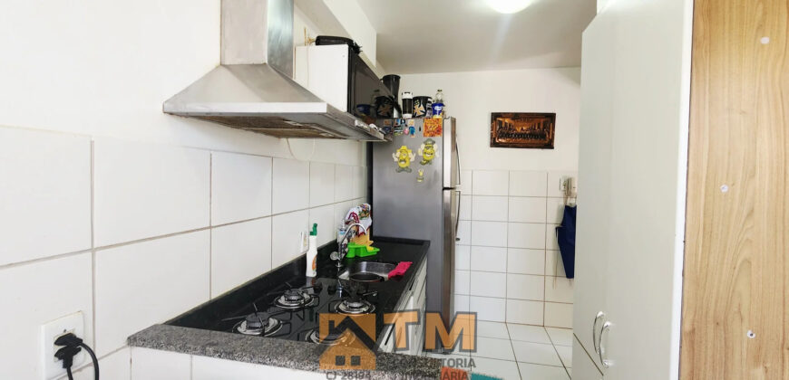 EXCELENTE APARTAMENTO TÉRREO, NO CONDOMÍNIO JARDINS DAS ACÁCIAS, PRÓXIMO A MERCADOS, FARMÁCIAS, POSTOS DE GASOLINA E PADARIAS, CONTA COM PORTARIA E RONDA 24HRS, E OFERECE CONFORTO E LAZER NOS PLAYGROUNDS PARA CRIANÇAS, CHURRASQUEIRA, QUADRA ESPORTIVA E SALA DE JOGOS.