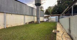 EXCELENTE CHACARA, COM LINDOS JARDINS, PARA QUEM BUSCA PAZ, TRANQUILADADE, LOCAL DE DESCANÇO, E CONTATO COM A NATUREZA, ALÉM DE UMA CASA PARA O CONFORTO FAMÍLIA.