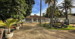 EXCELENTE CHACARA, COM LINDOS JARDINS, PARA QUEM BUSCA PAZ, TRANQUILADADE, LOCAL DE DESCANÇO, E CONTATO COM A NATUREZA, ALÉM DE UMA CASA PARA O CONFORTO FAMÍLIA.