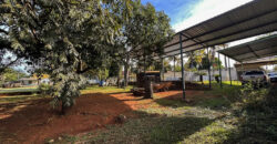 EXCELENTE CHACARA, COM LINDOS JARDINS, PARA QUEM BUSCA PAZ, TRANQUILADADE, LOCAL DE DESCANÇO, E CONTATO COM A NATUREZA, ALÉM DE UMA CASA PARA O CONFORTO FAMÍLIA.