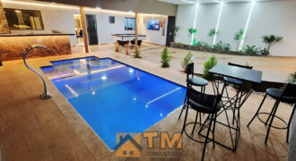 MARAVILHOSA CASA, COM FINO ACABAMENTO, ARMÁRIOS PLANEJADOS, AUTOMAÇÃO, PISCINA AQUECIDA, CHURRASQUEIRA, PRONTA PARA MORAR!