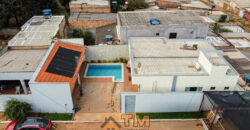 Maravilhosa Casa, Nova, Moderna, com Fino Acabamento, Armários Planejados, na Laje, no Condomínio Villages do Sol, Jardim Botânico /DF. Próxima ao condomínio Quintas dos Ipês.