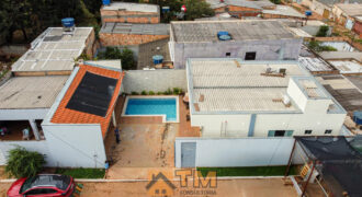 Maravilhosa Casa, Nova, Moderna, com Fino Acabamento, Armários Planejados, na Laje, no Condomínio Villages do Sol, Jardim Botânico /DF. Próxima ao condomínio Quintas dos Ipês.