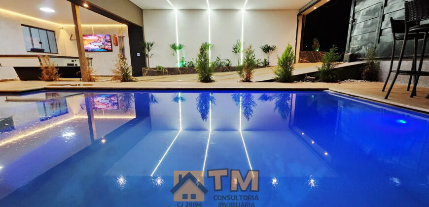 MARAVILHOSA CASA, COM FINO ACABAMENTO, ARMÁRIOS PLANEJADOS, AUTOMAÇÃO, PISCINA AQUECIDA, CHURRASQUEIRA, PRONTA PARA MORAR!