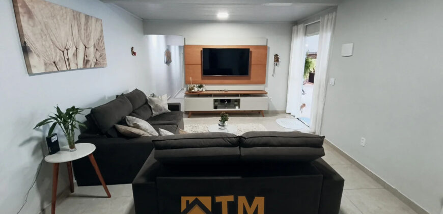 EXCELENTE CASA COM 4 QUARTOS, DE ESQUINA, NASCENTE, ARMÁRIOS , CHURRASQUEIRA, BEM LOCALIZADA, PROXIMA AO SUPER MERCADO UNIÃO NO BAIRRO RESIDENCIAL OESTE, EM SÃO SEBASTIÃO/DF.