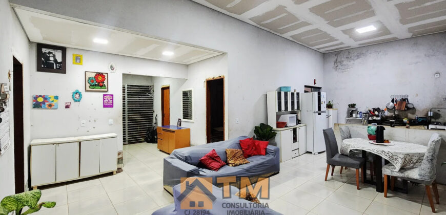 CASA COM 3 QUARTOS, SUITE, PERTO DA PARADA DE ONIBUS E COMERCIO EM GERAL, NO BAIRRO RESIDENCIAL VITORIA, EM SÃO SEBASTIÃO/DF.