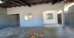 EXCELENTE CASA COM 3 QUARTOS, TODA NA LAJE, BEM LOCALIZADA, ESCRITURADA, BAIRRO RESIDENCIAL OESTE, EM SÃO SEBASTIÃO/DF.