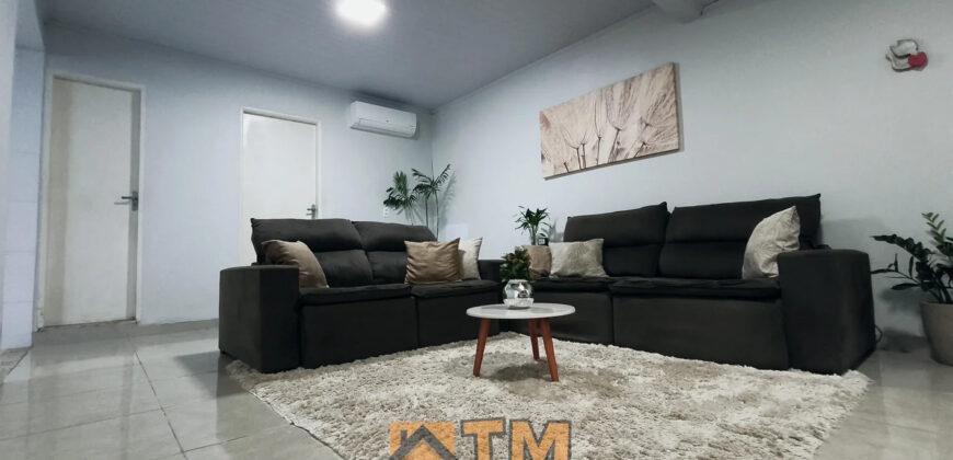 EXCELENTE CASA COM 4 QUARTOS, DE ESQUINA, NASCENTE, ARMÁRIOS , CHURRASQUEIRA, BEM LOCALIZADA, PROXIMA AO SUPER MERCADO UNIÃO NO BAIRRO RESIDENCIAL OESTE, EM SÃO SEBASTIÃO/DF.