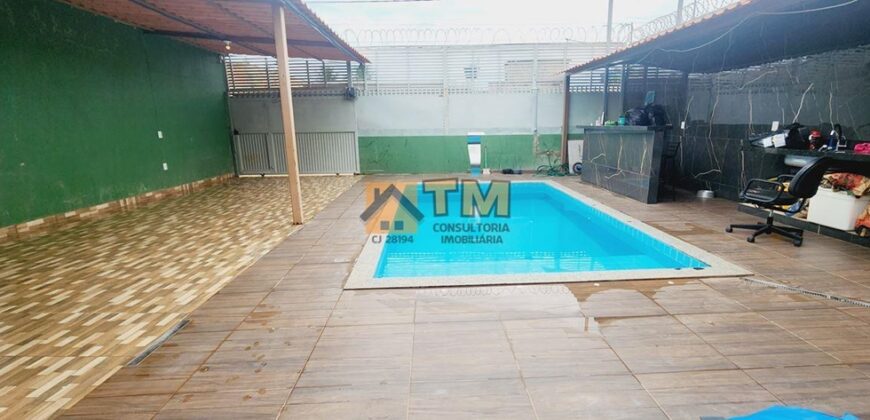 Excelente Casa com 2 Quartos, Piscina, Churrasqueira, Bairro Morro da Cruz, em São Sebastião /DF.