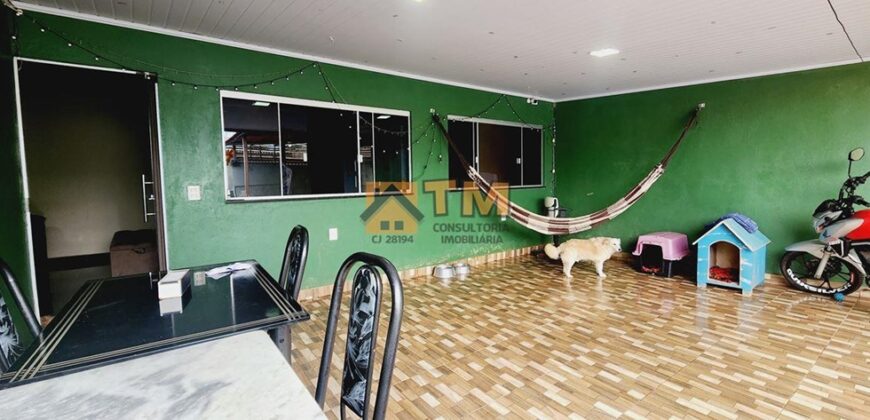 Excelente Casa com 2 Quartos, Piscina, Churrasqueira, Bairro Morro da Cruz, em São Sebastião /DF.