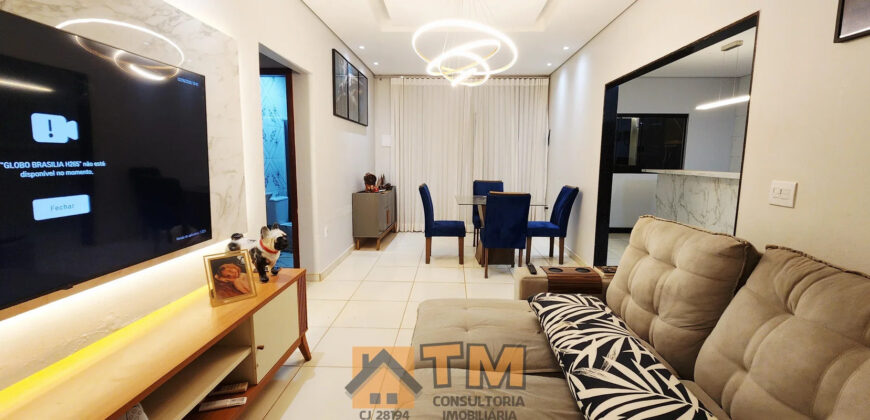 MARAVILHOSA CASA, COM FINO ACABAMENTO, ARMÁRIOS PLANEJADOS, AUTOMAÇÃO, PISCINA AQUECIDA, CHURRASQUEIRA, PRONTA PARA MORAR!