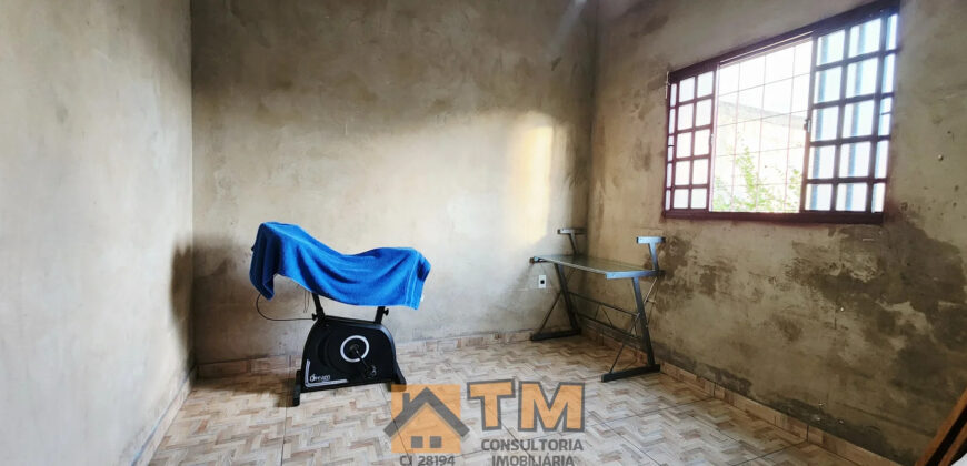 CASA COM 2 QUARTOS, BEM LOCALIZADA, BAIRRO SÃO FRANCISCO, EM SÃO SEBASTIÃO/DF.
